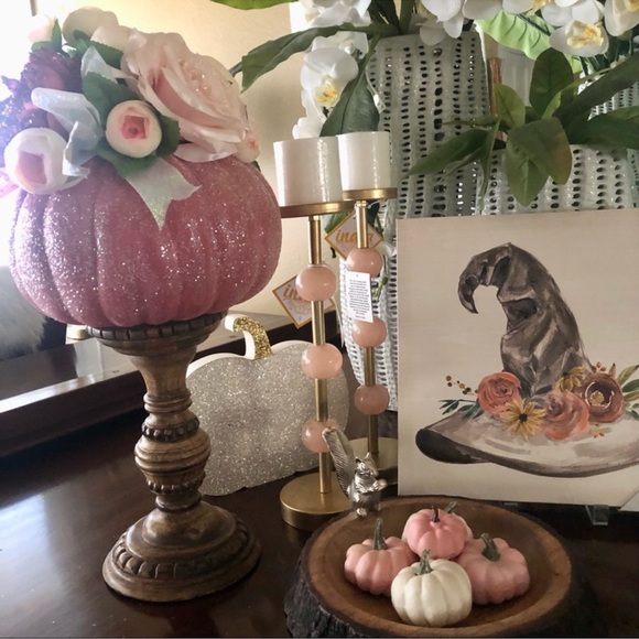 New! Sweet Silver Squirrel Solid Wood Nut Bowl Bark Like Wood - Picture 5 of 8